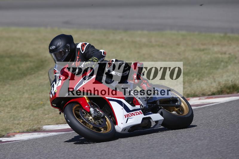 /12 30.04.2026  Speer Racing ADR/Gruppe gelb/177